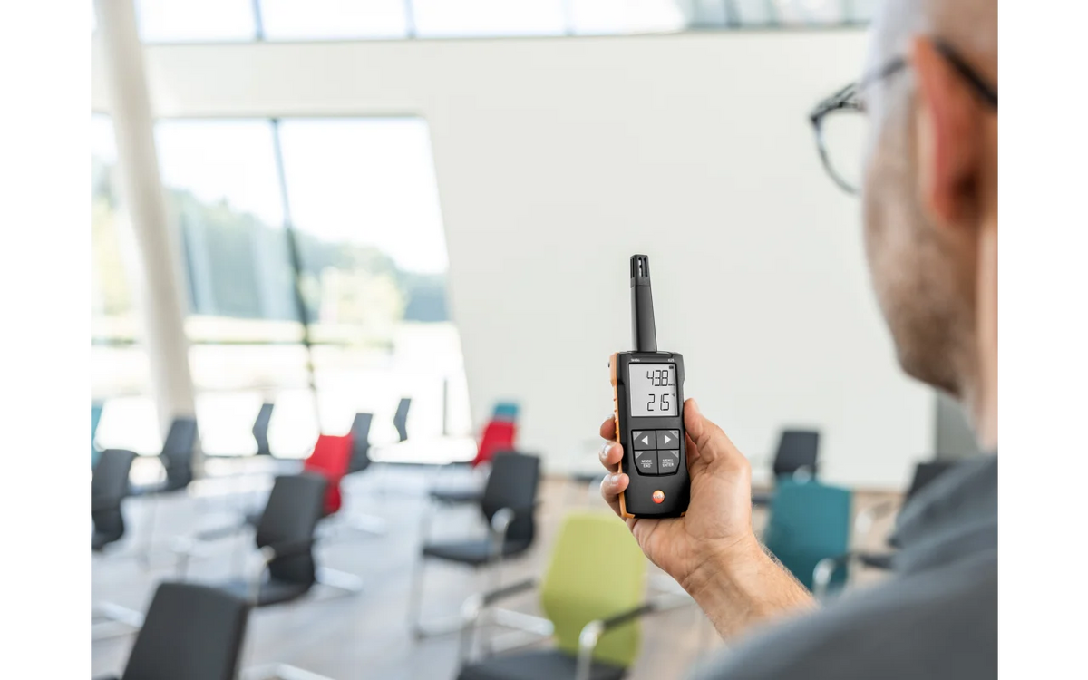 Testo 625 Digital Thermohygrometer with App Connection | Temperature & Humidity Meter | -20 to +60 °C | 0 to 100 %RH