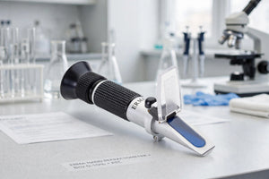 ERMA Hand Refractometer 0–10% Brix with Automatic Temperature Compensation (ATC)