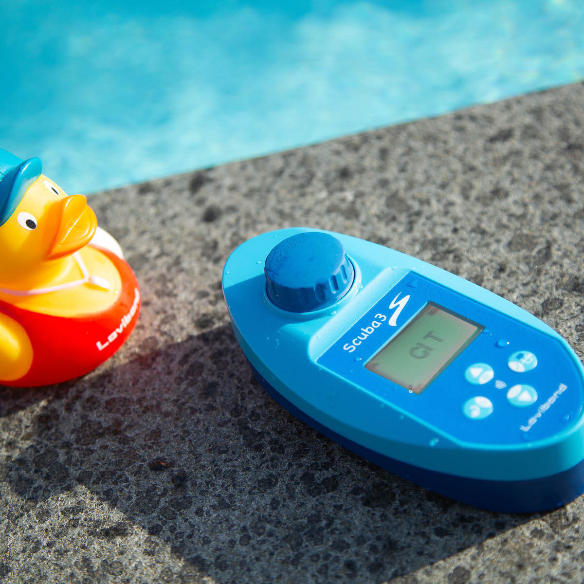 Lovibond Scuba3s 216200 - Smart Electronic Pool Tester for 11 Parameters | NFC + PoolAssistant App | Advanced Pool & Spa Water Control